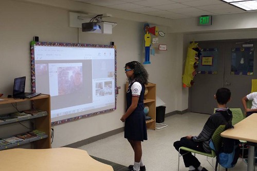 IceCube webcast at Pedro Rivera Molina School in Juncos, Puerto Rico.  Credit: Miguel Piñero.