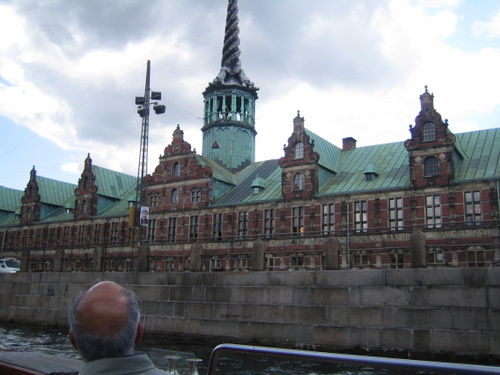 The oldest Stock Exchange building in use in the world.