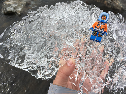 Ice Lego Scale 