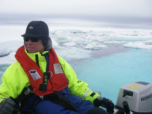 Jonas Tielmann Pilots the Zodiac