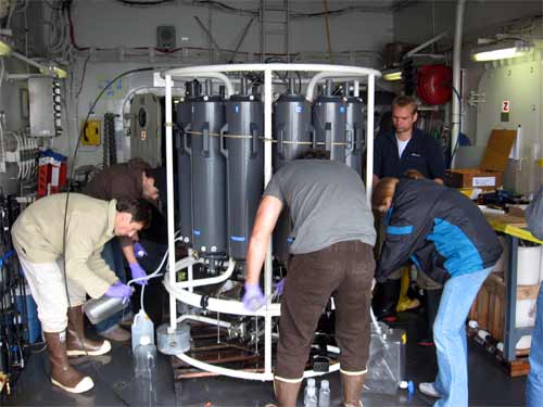 A feeding frenzy for water samples.