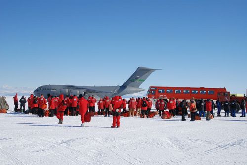 C17, Ivan and preboarding passengers