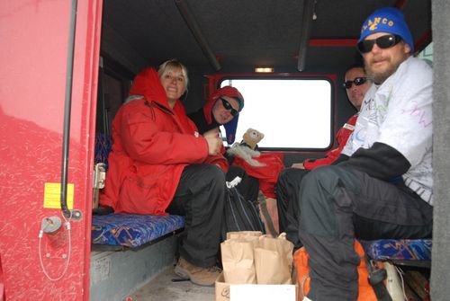 Piston Bully BackSeat