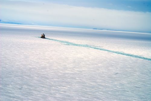 Oden breaking ice