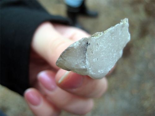 A quartz flake