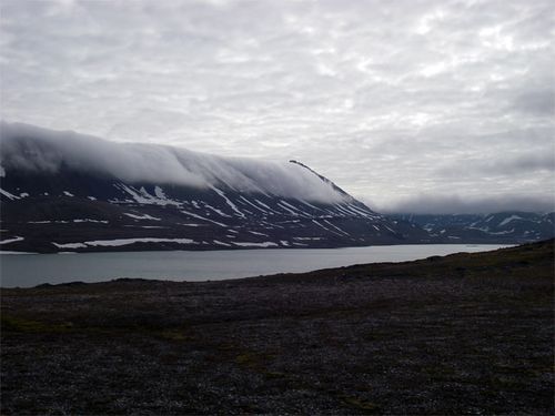 Clouds moving over the mountain