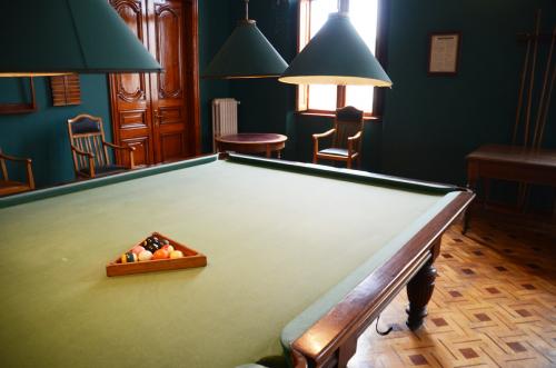 British Club billiards