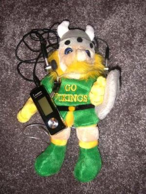 Robin the Viking listens to my MP3