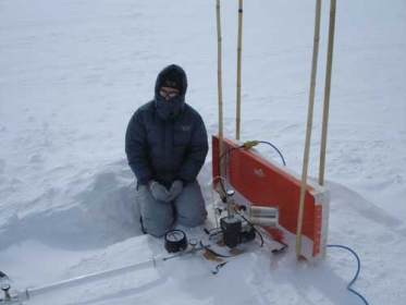 Sampling gases; collecting in 2L canister