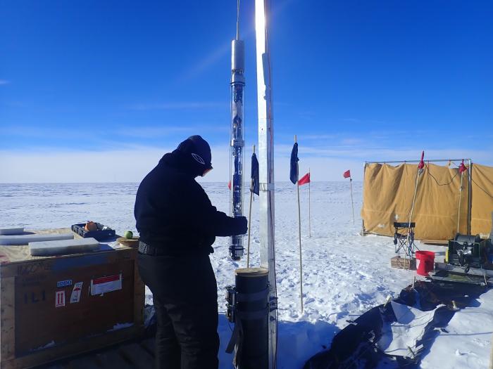 Guiding a fluorescence logger into the SPICE Core hole 