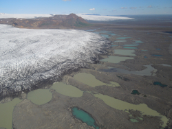 Drumlin field on the Múlajökul glacier foreland