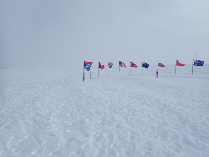 Snowy day at the South Pole