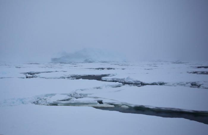 Limited visibility slows the rate of travel of the R/V Nathaniel B. Palmer icebreaker