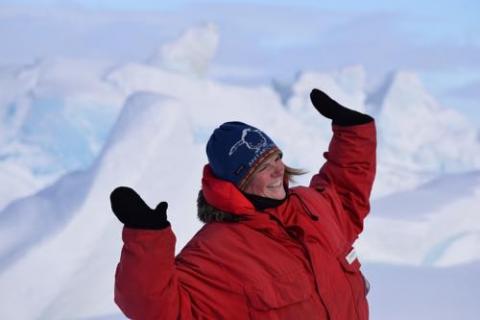 Bault, full of smiles, on the ice!