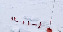 How did the team of #MOSAiCexpedition find the right floe for the ice drift through the Arctic Ocean?  [Read about here](https://blogs.helmholtz.de/polarstern/en/2019/10/mapping-floes/). Photo by Sebastian Grote