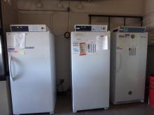 Incubators that look like refrigerators