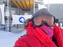 Midday walk in front of the South Pole Station