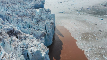 Upwelling plume in front of Kronebreen glacier