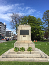 Robert Falcon Scott statue pedestal