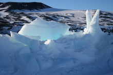 Pressure ridges and Ross Island