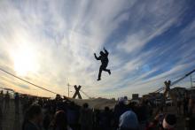 blanket toss