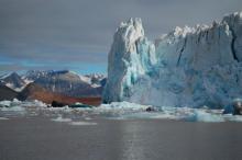 Ice margin of Kronebreen Glacier