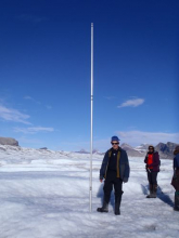 Kongsbreen glacier - ablation stake