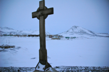 cross at Hut Point