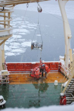 Deploying the yo-yo cam in Antarctica