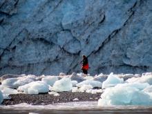 About what percent of Earth is currently glaciated?  Ross checking out Keanland.