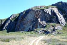 Dikes on Black Ridge