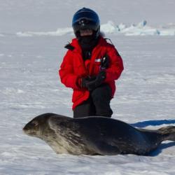 Alex and seal pup