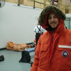 Trying out my USAP red parka.