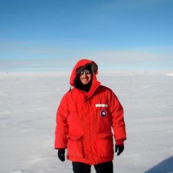 Ready to work with the ARA detector at the South Pole.