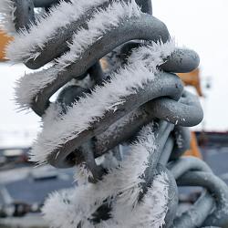 Hoarfrost on chain