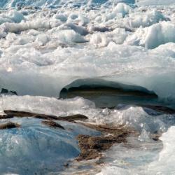 Melting lake ice